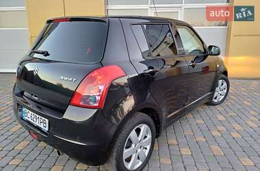 Хетчбек Suzuki Swift 2010 в Самборі