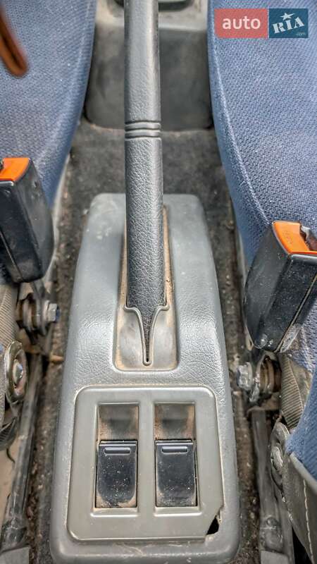 Хетчбек Suzuki Swift 2003 в Кам'янець-Подільському