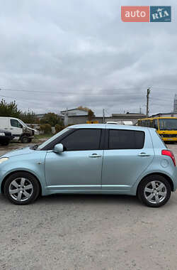 Хетчбек Suzuki Swift 2007 в Дніпрі