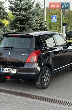 Хетчбек Suzuki Swift 2008 в Стрию