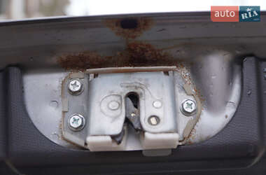 Хэтчбек Suzuki Swift 2008 в 