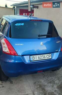 Хэтчбек Suzuki Swift 2011 в Лохвице