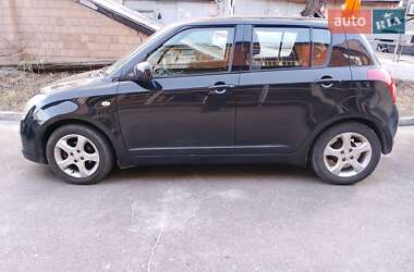 Хетчбек Suzuki Swift 2007 в 