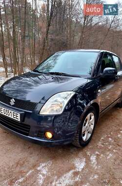 Хетчбек Suzuki Swift 2007 в Тростянці