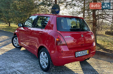 Хэтчбек Suzuki Swift 2009 в Дрогобыче