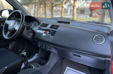 Хэтчбек Suzuki Swift 2009 в Дрогобыче