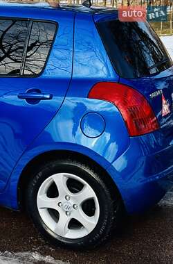 Хетчбек Suzuki Swift 2006 в Києві