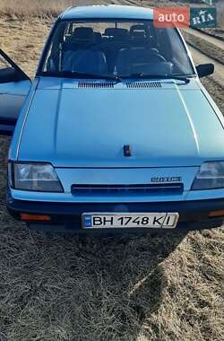 Хэтчбек Suzuki Swift 1987 в 