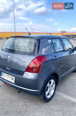 Хэтчбек Suzuki Swift 2006 в 