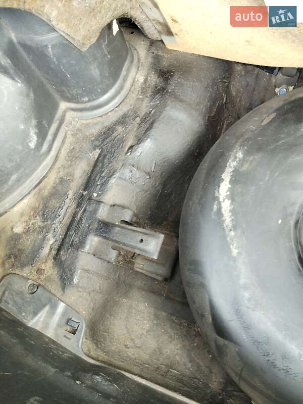 Хетчбек Suzuki Swift 1997 в Дніпрі