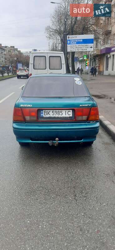Седан Suzuki Swift 2000 в Рівному