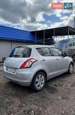Хетчбек Suzuki Swift 2011 в 