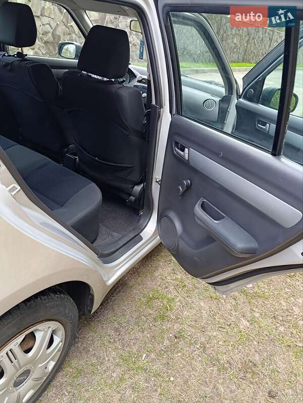 Хетчбек Suzuki Swift 2009 в Броварах