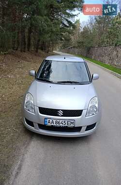 Хетчбек Suzuki Swift 2009 в 