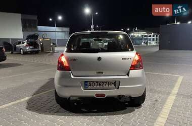 Хэтчбек Suzuki Swift 2009 в 