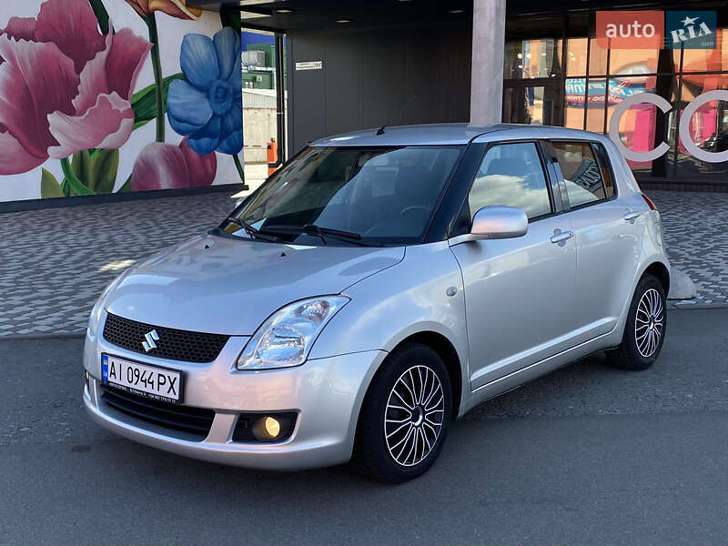 Хэтчбек Suzuki Swift 2008 в 