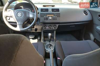 Хэтчбек Suzuki Swift 2007 в 