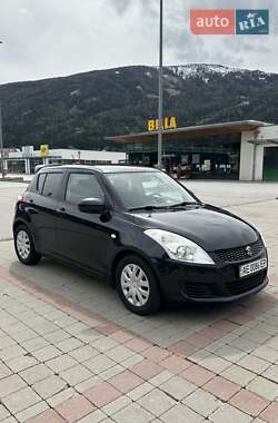 Хэтчбек Suzuki Swift 2011 в Днепре