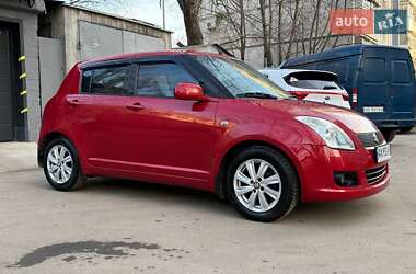 Хэтчбек Suzuki Swift 2007 в 