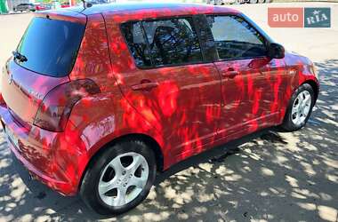 Хетчбек Suzuki Swift 2007 в 