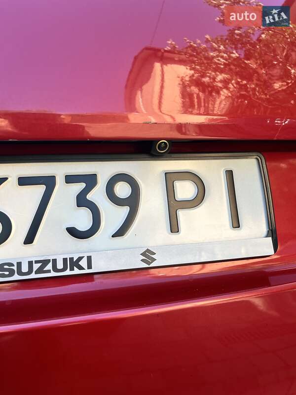 Хэтчбек Suzuki Swift 2010 в Львове