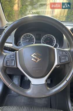 Хэтчбек Suzuki Swift 2010 в 