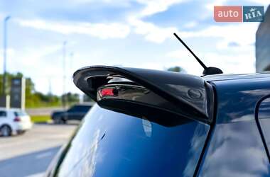 Хетчбек Suzuki Swift 2011 в 