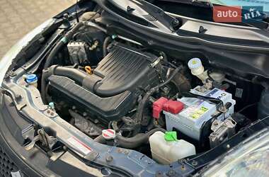 Хетчбек Suzuki Swift 2011 в 