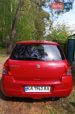 Хетчбек Suzuki Swift 2007 в 