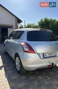 Хэтчбек Suzuki Swift 2011 в 
