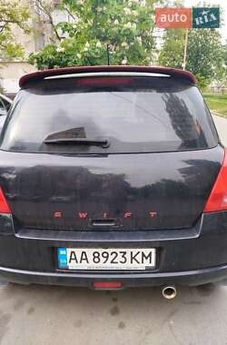 Хетчбек Suzuki Swift 2006 в 