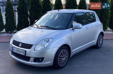 Хэтчбек Suzuki Swift 2008 в Киеве
