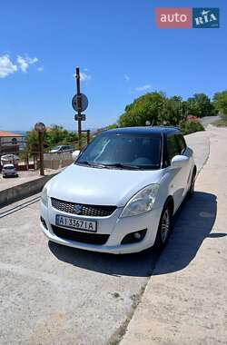 Хэтчбек Suzuki Swift 2011 в 