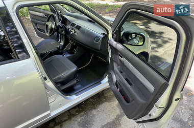 Хэтчбек Suzuki Swift 2008 в 