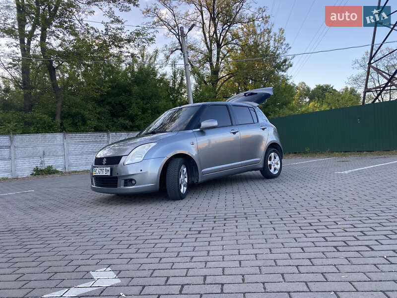 Хэтчбек Suzuki Swift 2006 в Львове фото 19 Хэтчбек Suzuki Swift 2006 в Львове