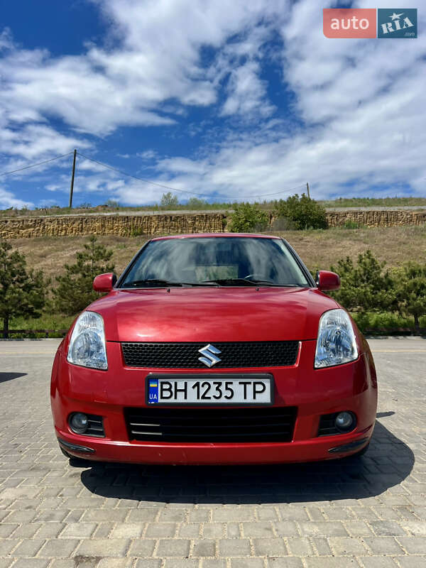 Хетчбек Suzuki Swift 2007 в Одесі