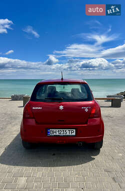 Хетчбек Suzuki Swift 2007 в 