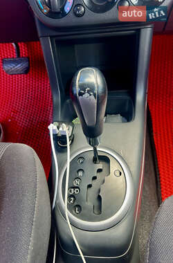 Хетчбек Suzuki Swift 2007 в 