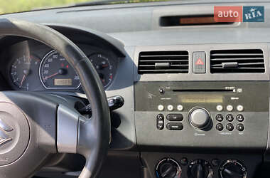 Хетчбек Suzuki Swift 2008 в 