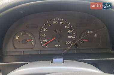 Седан Suzuki Swift 2003 в 