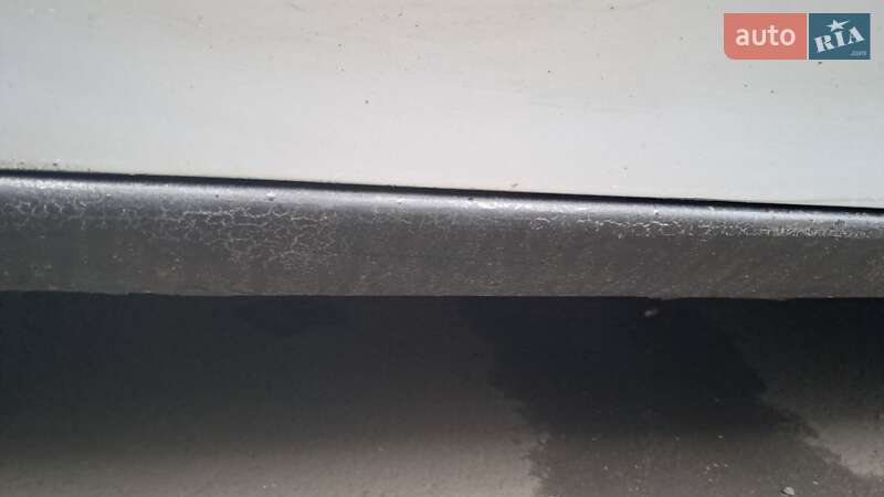 Седан Suzuki Swift 2003 в Славянске