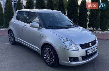Хэтчбек Suzuki Swift 2008 в Киеве