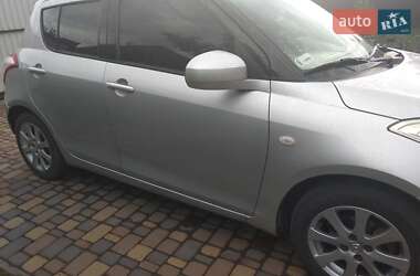 Хэтчбек Suzuki Swift 2011 в 