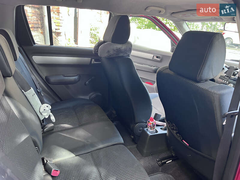 Хетчбек Suzuki Swift 2005 в Полтаві