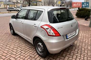 Хэтчбек Suzuki Swift 2011 в 