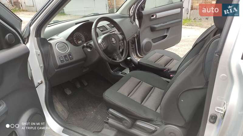 Хетчбек Suzuki Swift 2008 в Києві