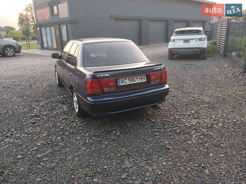 Седан Suzuki Swift 2000 в Луцьку