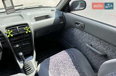 Седан Suzuki Swift 2003 в 