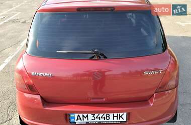 Хэтчбек Suzuki Swift 2006 в 