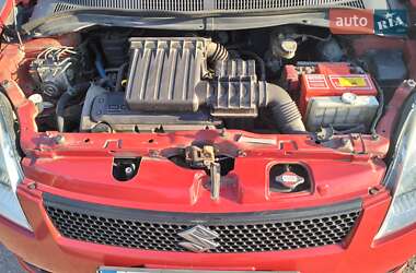 Хэтчбек Suzuki Swift 2006 в 